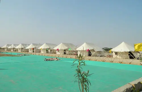 Rann Kandhi Resort